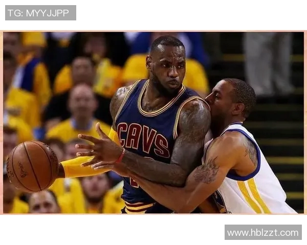 勇士与骑士再度相遇NBA总决赛巅峰对决引发球迷热议与期待 勇士与骑士再度相遇NBA总决赛巅峰对决引发球迷热议与期待